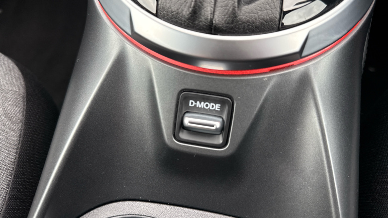 Nissan Juke 1.0 DiG-T N-Connecta 5dr DCT Petrol Hatchback